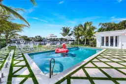 Picture of 1990 4Th St S, Naples, FL 34102