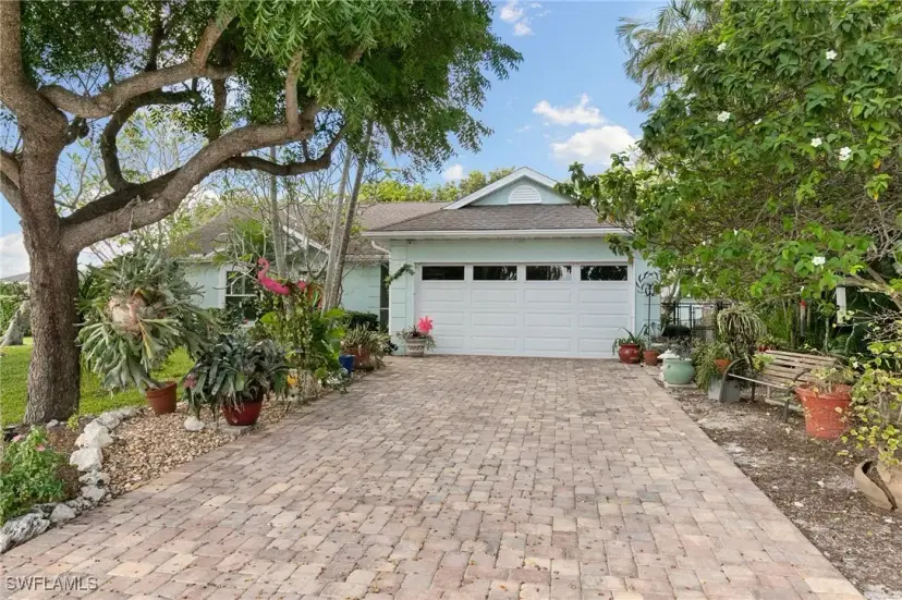 Picture of 120 Sand Hill St, Marco Island FL 34145