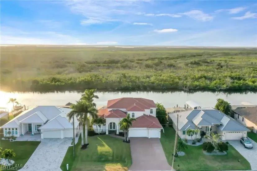 Picture of 1128 NW 43Rd Ave, Cape Coral FL 33993