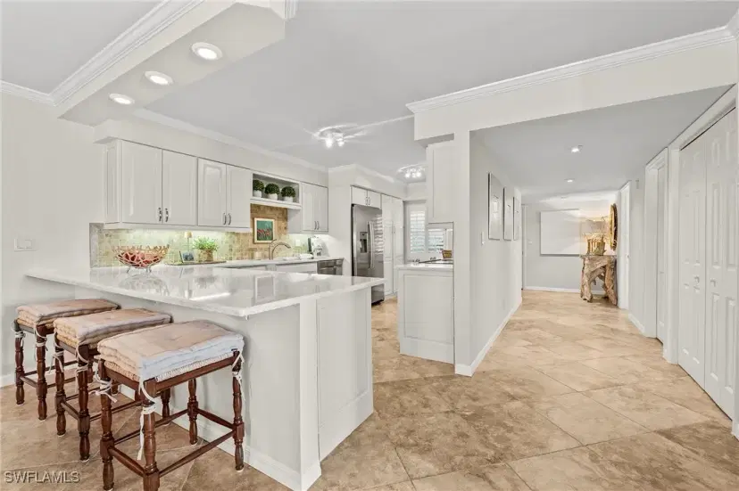 Picture of 4155 Crayton Rd 107, Naples FL 34103