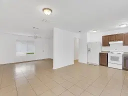 Picture of 522 SE Tanner Avenue, Port St Lucie, FL 34984