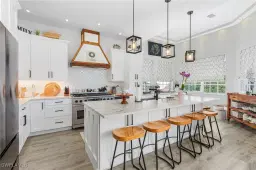 Picture of 2917 Poplar St, Naples, FL 34112