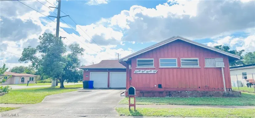 Picture of 2994 Price Ave, Fort Myers FL 33916