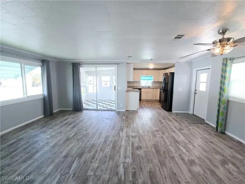 Picture of 130 Enchanting Blvd E-130, Naples FL 34112