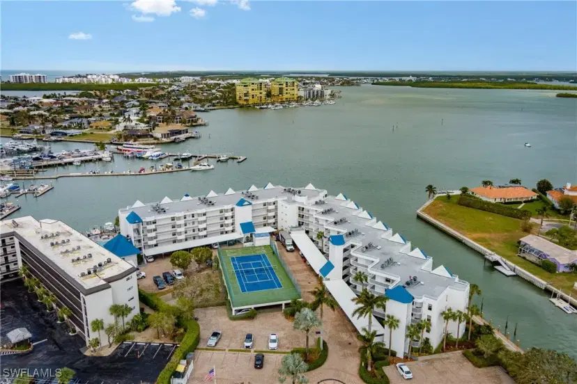 Picture of 991 N Barfield Dr 209, Marco Island FL 34145