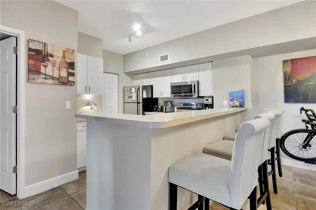 Picture of 1830 Florida Club Cir 4310, Naples, FL 34112