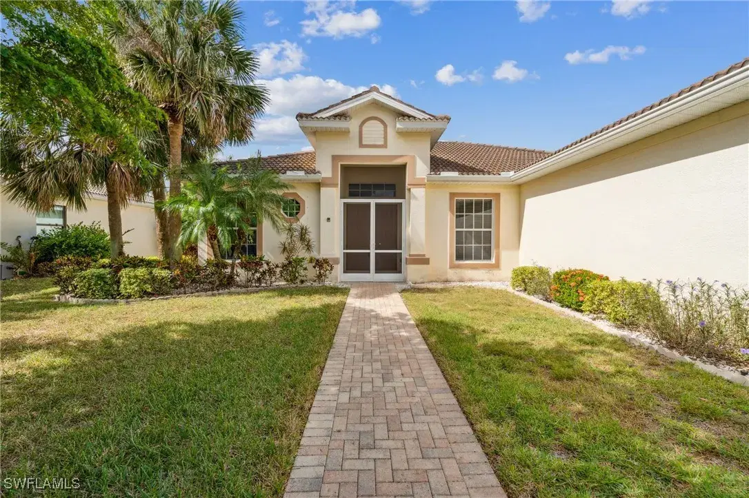 Picture of 19916 Estero Verde Dr, Fort Myers, FL 33908