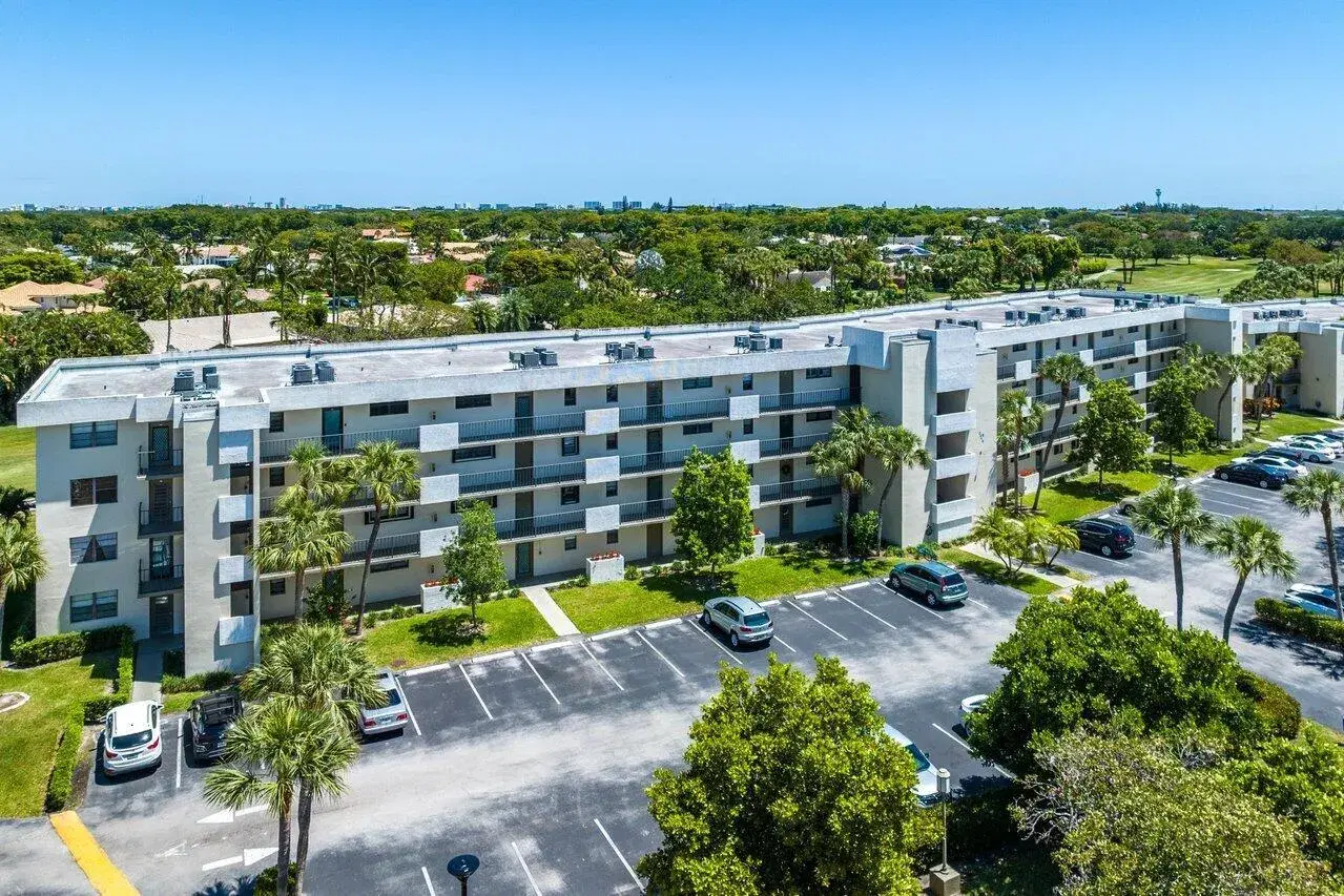 Picture of 2410 Deer Creek Country Club Boulevard 205-E, Deerfield Beach, FL 33442