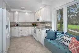 Picture of 105 Clubhouse Dr 255, Naples, FL 34105