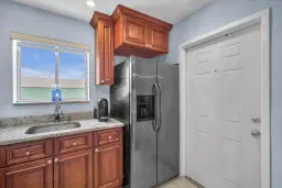 Picture of 200 Waterway Dr 309, Lantana, FL 33462