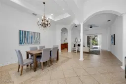 Picture of 400 Cypress Way W, Naples, FL 34110