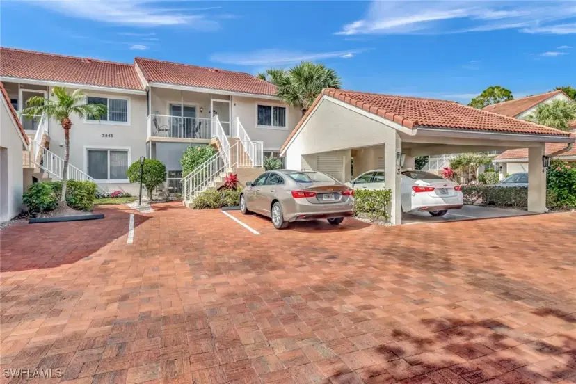Picture of 2245 Hidden Lake Dr 3403, Naples FL 34112