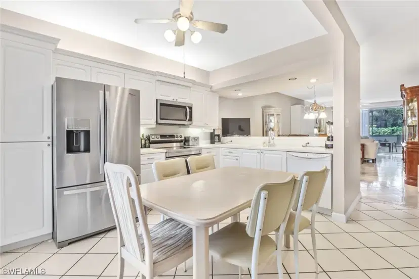 Picture of 2245 Hidden Lake Dr 3403, Naples FL 34112