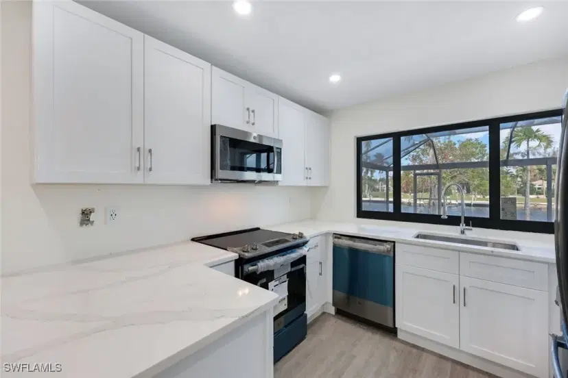 Picture of 1721 SE 44Th St, Cape Coral FL 33904
