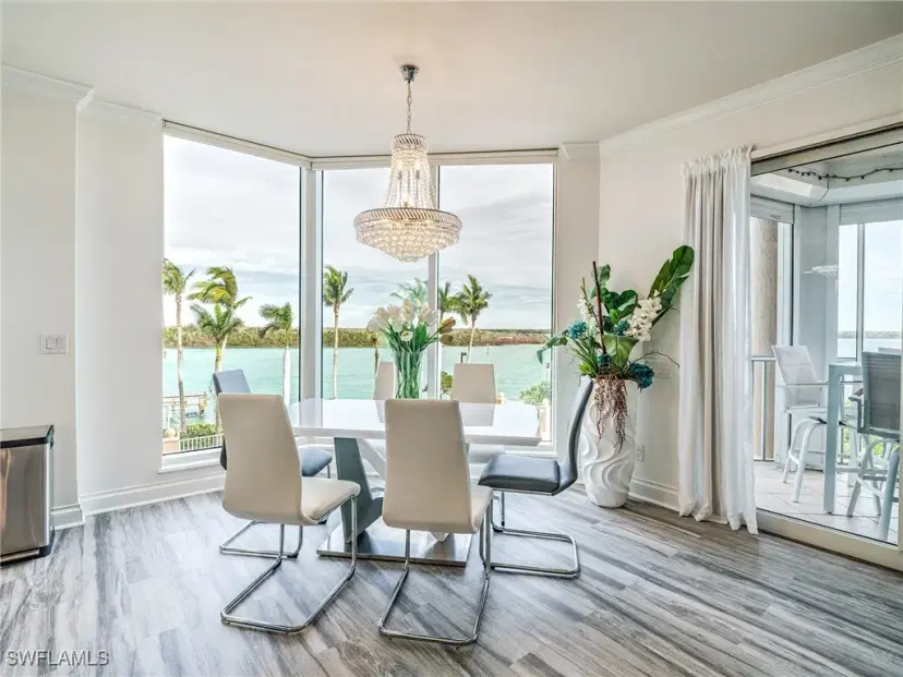 Picture of 4137 Bay Beach Ln 532, Fort Myers Beach FL 33931