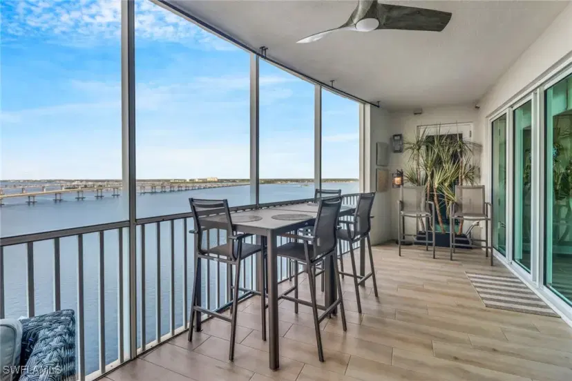 Picture of 2743 1St St 1201, Fort Myers FL 33916