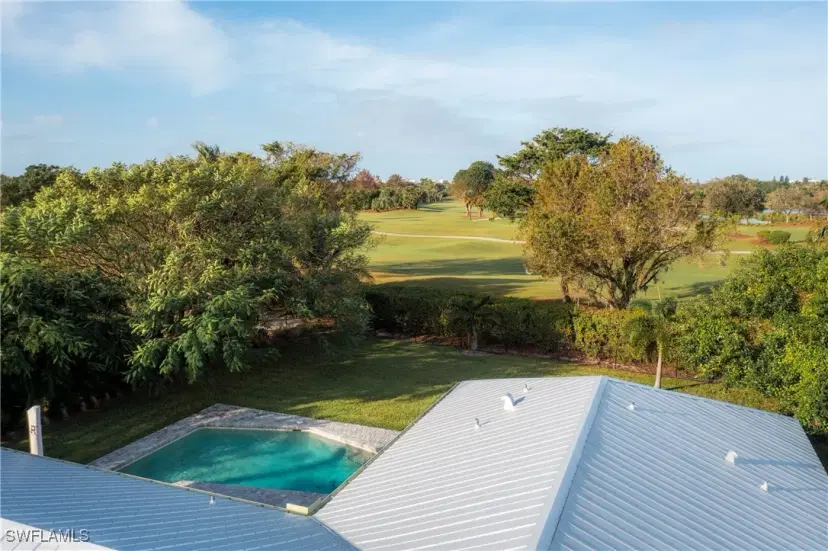 Picture of 409 Cypress Way E, Naples FL 34110