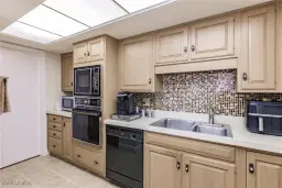 Picture of 5260 S Landings Dr 608, Fort Myers, FL 33919