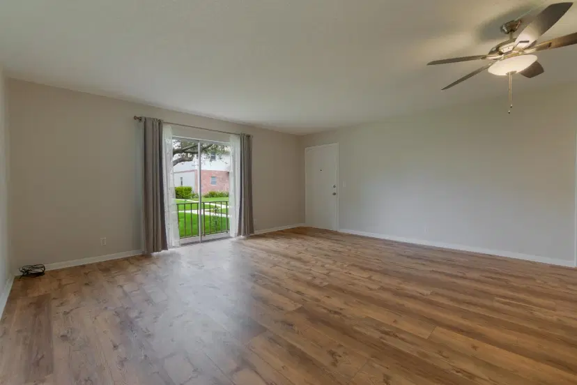 Picture of 2025 S Seacrest Boulevard B, Boynton Beach FL 33435