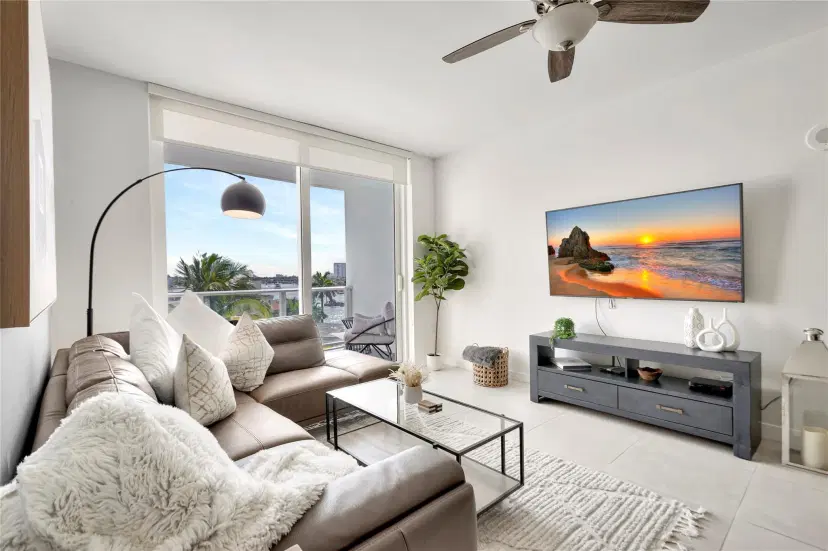 Picture of 401 N Birch Rd 504, Fort Lauderdale FL 33304