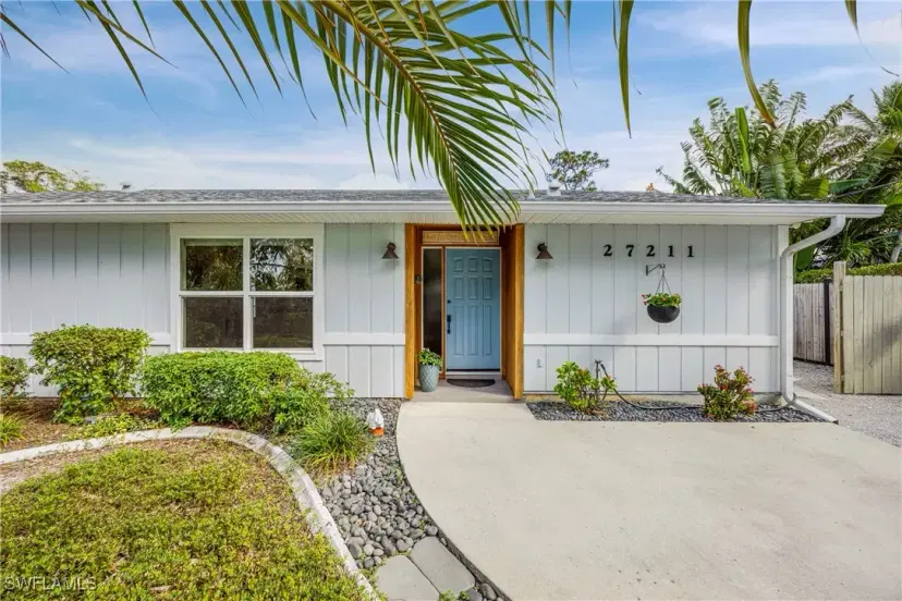 Picture of 27211 Sun Aqua Ln, Bonita Springs FL 34135