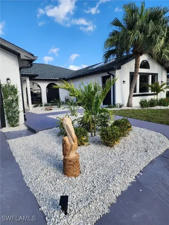 Picture of 4527 Pelican Blvd, Cape Coral, FL 33914