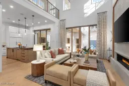 Picture of 845 11Th Ave S, Naples, FL 34102