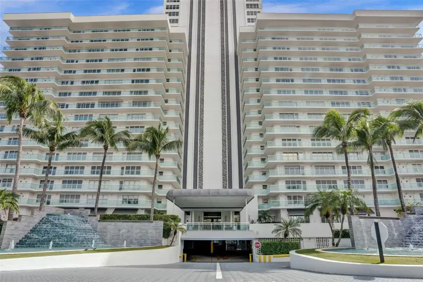 Picture of 3900 Galt Ocean Dr 2104, Fort Lauderdale FL 33308