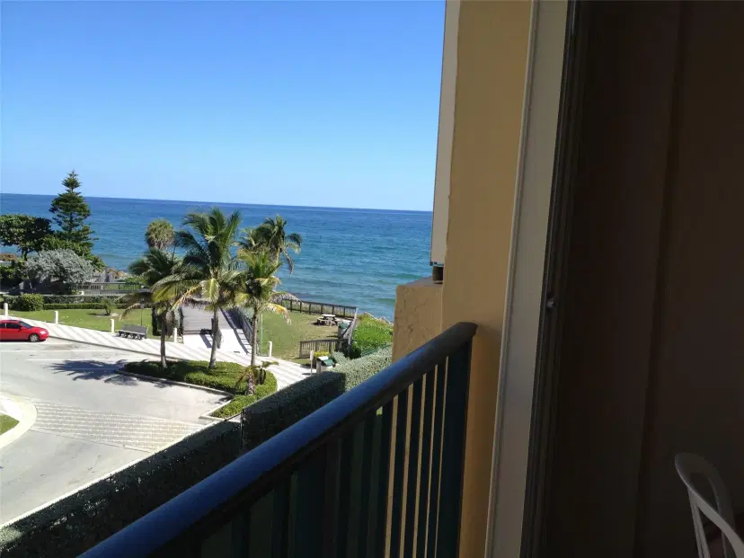 Picture of 1239 Hillsboro Mile 405, Hillsboro Beach FL 33062