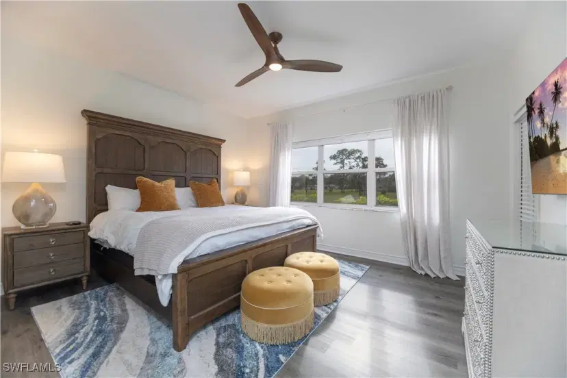 Picture of 992 Woodshire Ln D103, Naples FL 34105