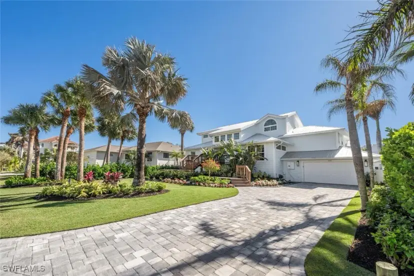 Picture of 368 Germain Ave, Naples FL 34108