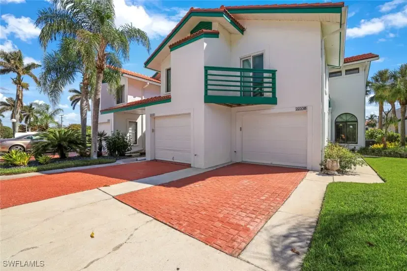 Picture of 2233 Anchorage Ln B, Naples FL 34104