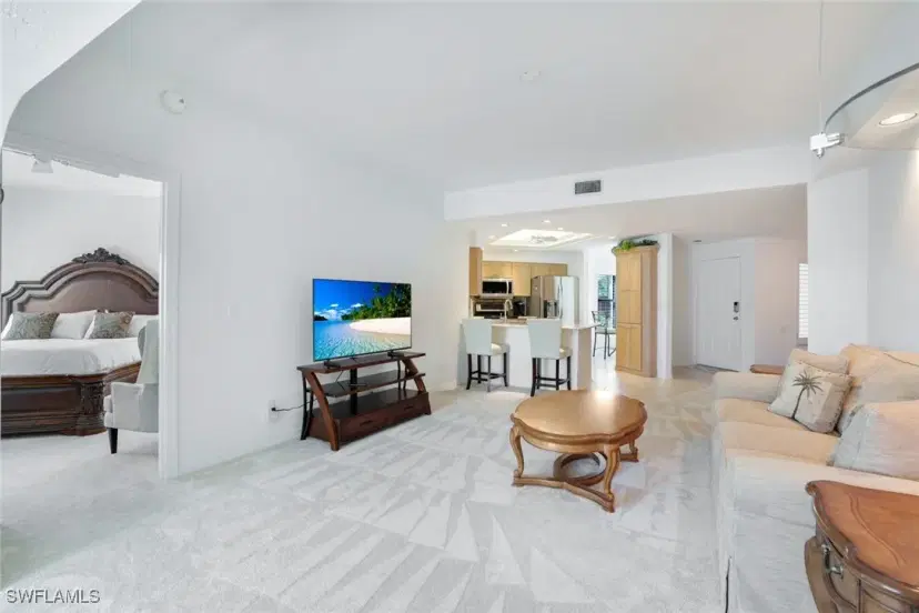 Picture of 2233 Anchorage Ln B, Naples FL 34104