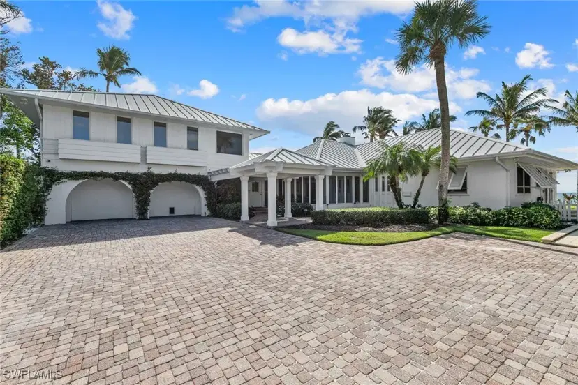 Picture of 30 7Th Ave S, Naples FL 34102