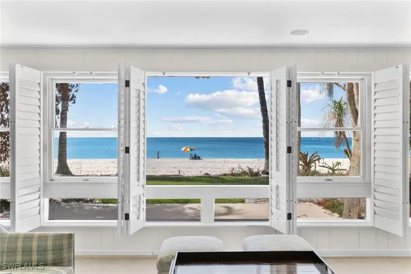 Picture of 30 7Th Ave S, Naples FL 34102