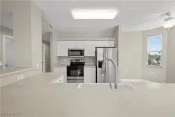 Picture of 11021 Gulf Reflections Dr 301, Fort Myers, FL 33908
