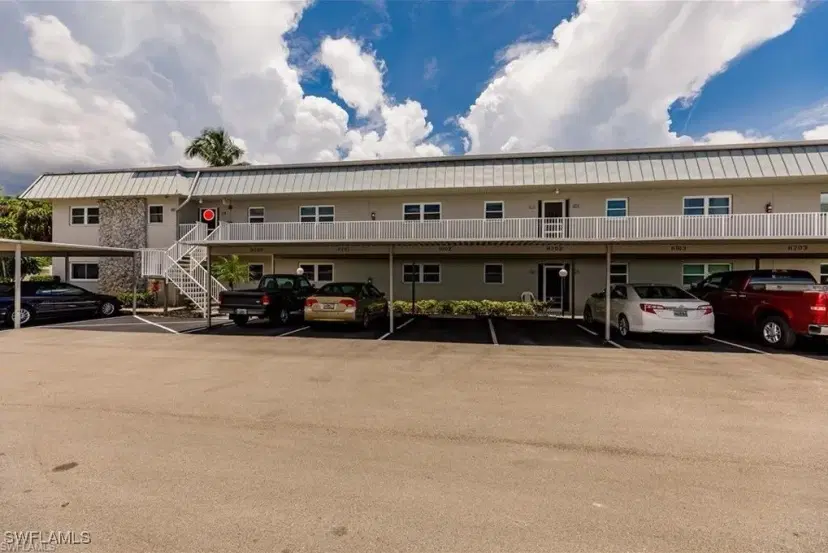 Picture of 6777 Winkler Rd 201, Fort Myers FL 33919