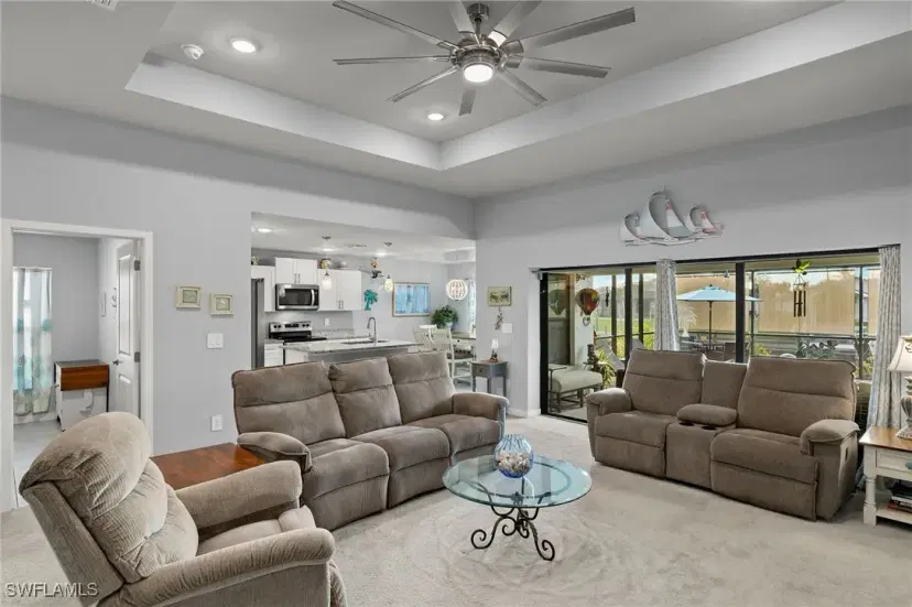 Picture of 914 SE 23Rd Pl, Cape Coral FL 33990