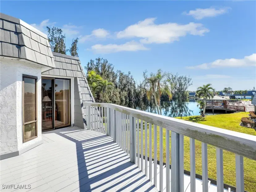 Picture of 16041 Amberwood Lake CT 4, Fort Myers FL 33908