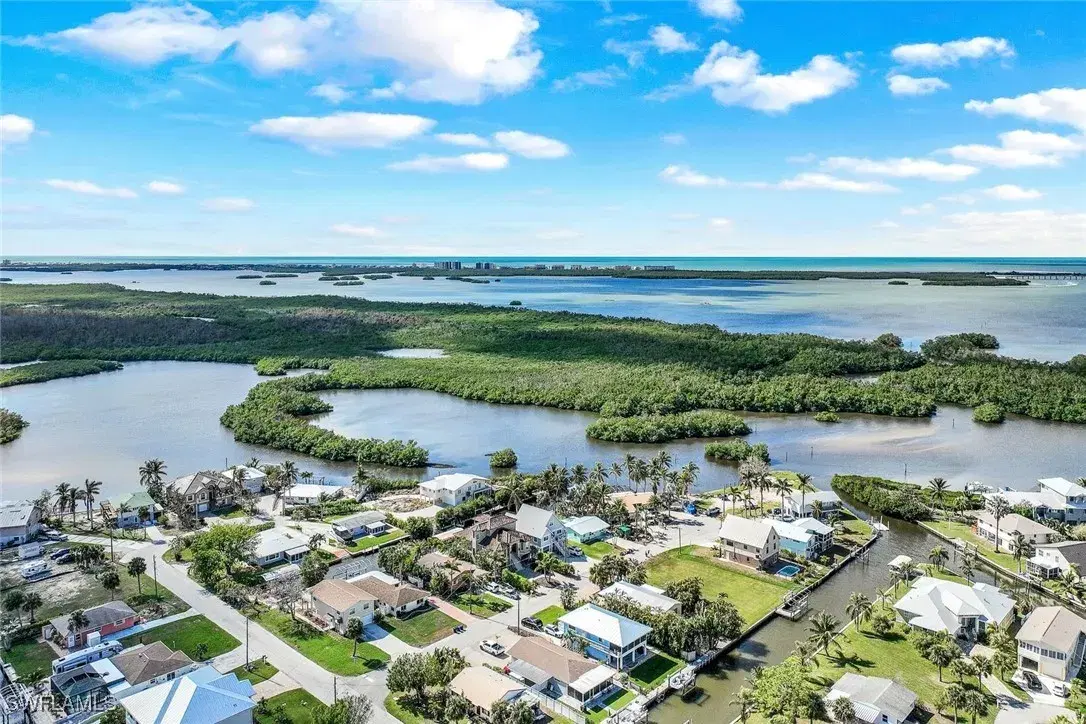 Picture of 4729 Jackfish St, Bonita Springs, FL 34134