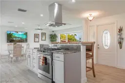 Picture of 846 Monticello Ct, Cape Coral, FL 33904