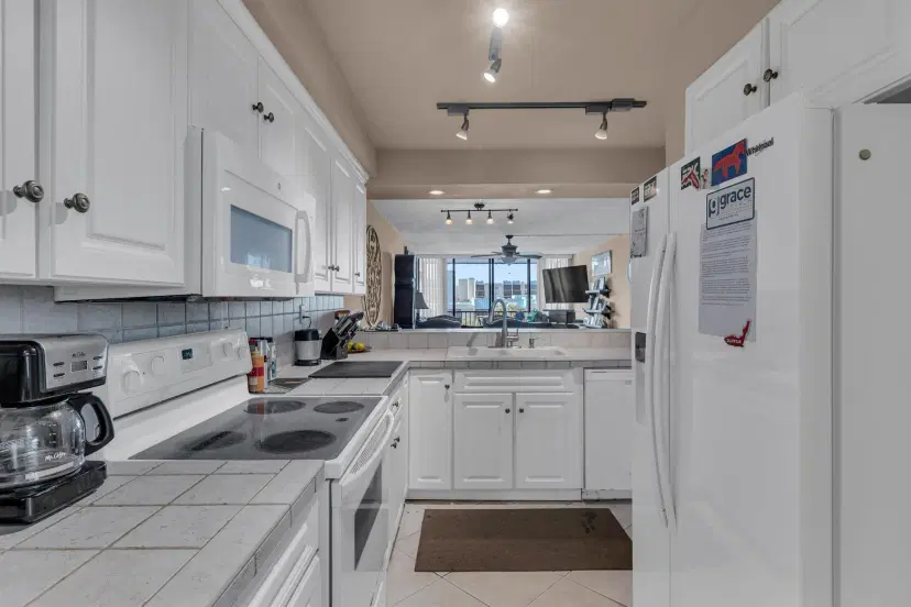 Picture of 9 Royal Palm Way 4020, Boca Raton FL 33432