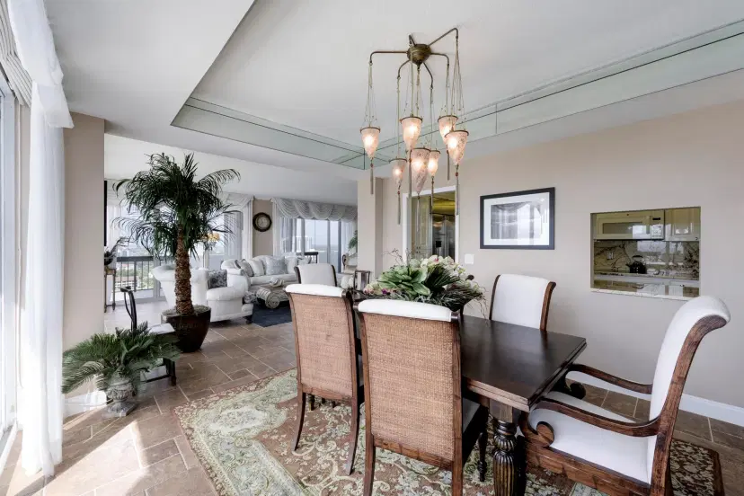 Picture of 108 Lakeshore Drive 38-T, North Palm Beach FL 33408