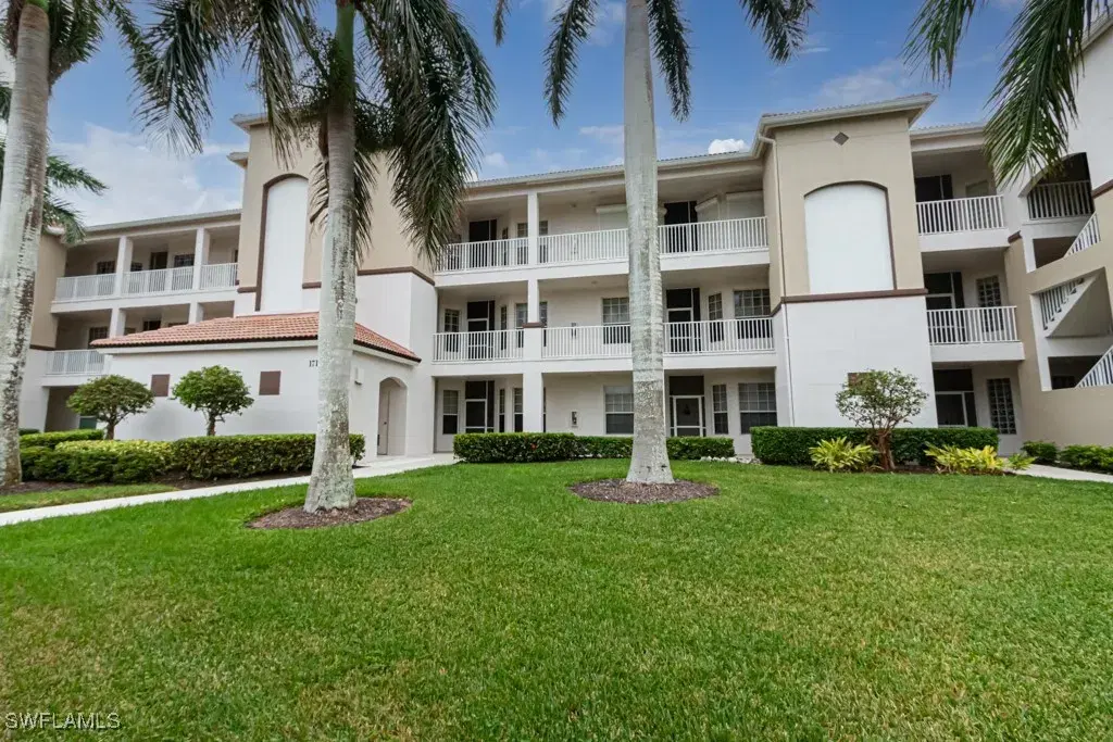 Picture of 17100 Bridgestone Ct 205, Fort Myers, FL 33908