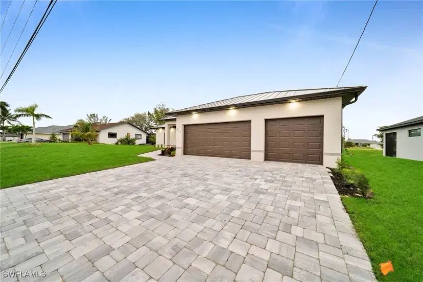 Picture of 129 SW 21St Ln, Cape Coral FL 33991