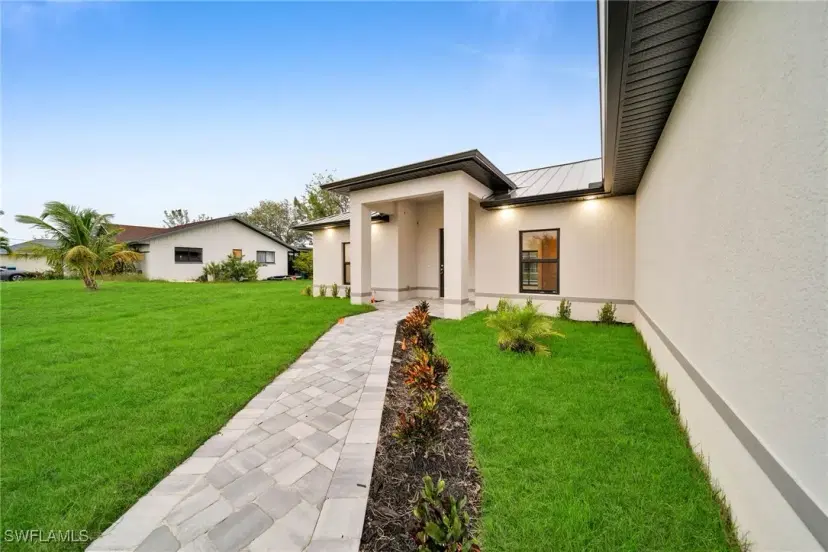 Picture of 129 SW 21St Ln, Cape Coral FL 33991