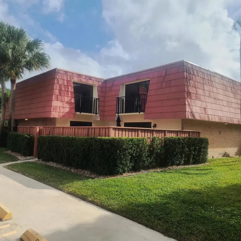 Picture of 421 Live Oak Lane, Boynton Beach FL 33436