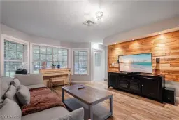 Picture of 601 18Th Ave Nw, Naples, FL 34120