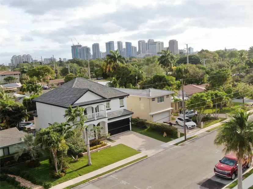 Picture of 909 Mango Isle, Fort Lauderdale FL 33315