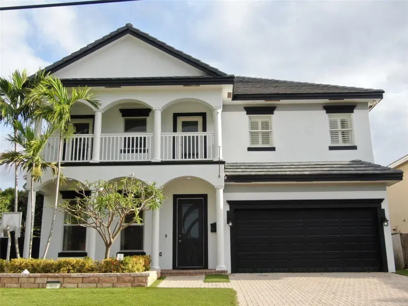Picture of 909 Mango Isle, Fort Lauderdale FL 33315